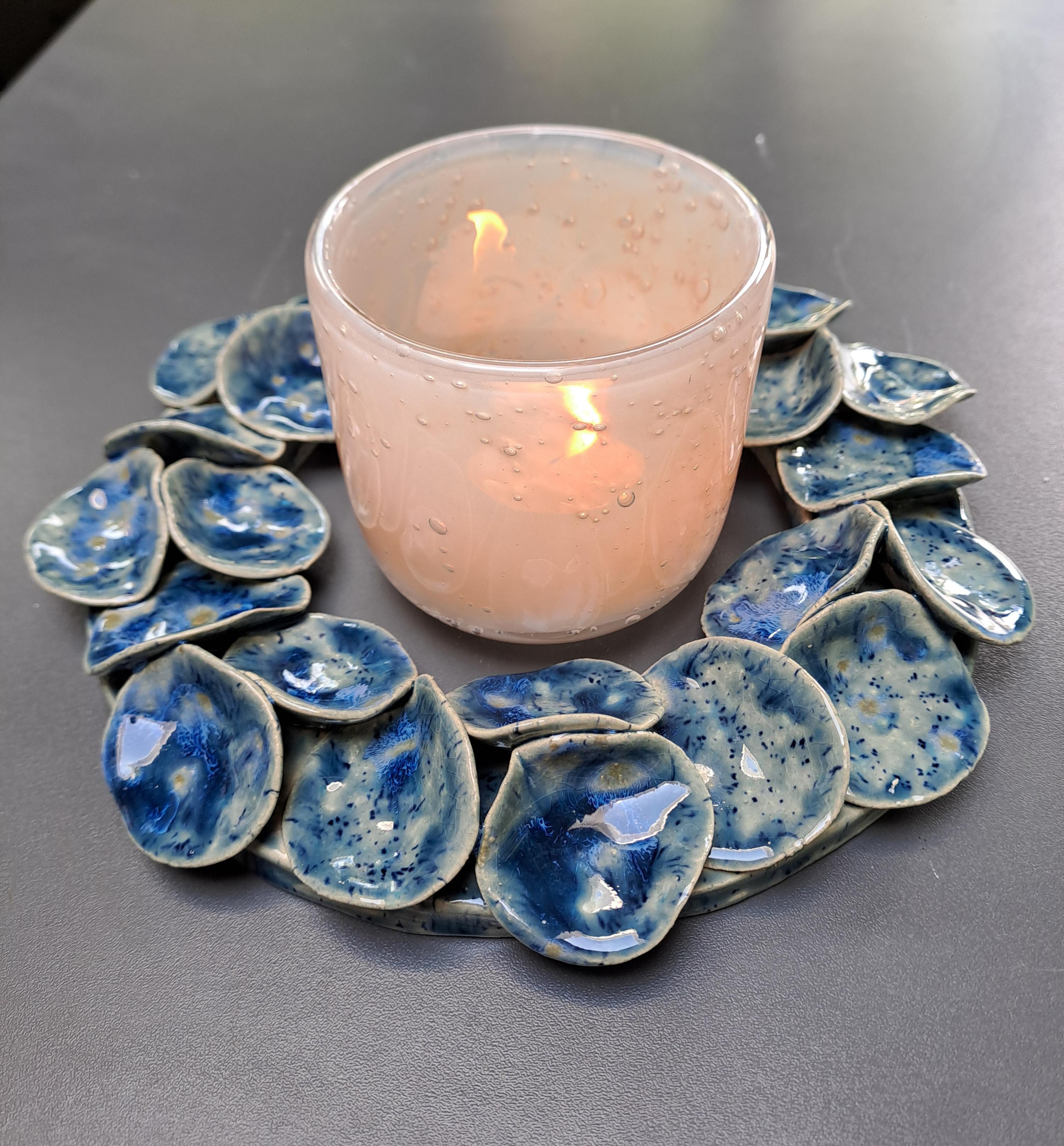 Krans met blaadjes, kleur blauw thumbnail 2
